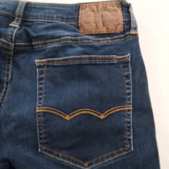 American Eagle Women’s Slim Straight Extreme Flex Jeans 32x32 Blue Denim - Picture 6 of 7